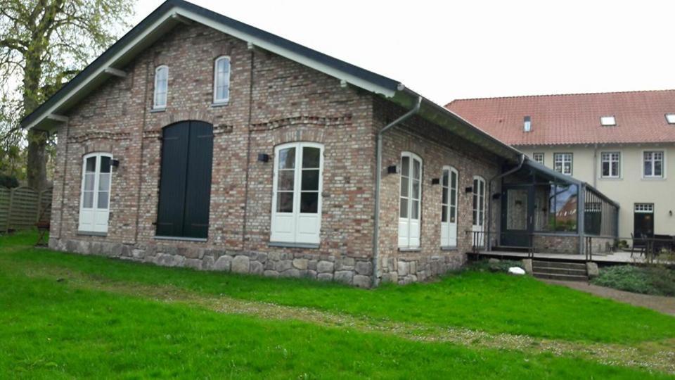Landhaus Hoisdorf מראה חיצוני תמונה